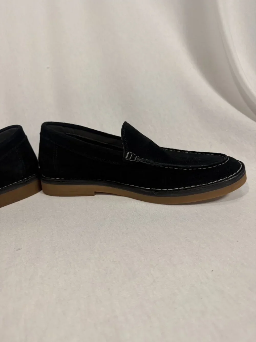 Hush Puppies Mens Loafers Size 10 Black Suede Slip On Moc Toe Shoes Casual Fall